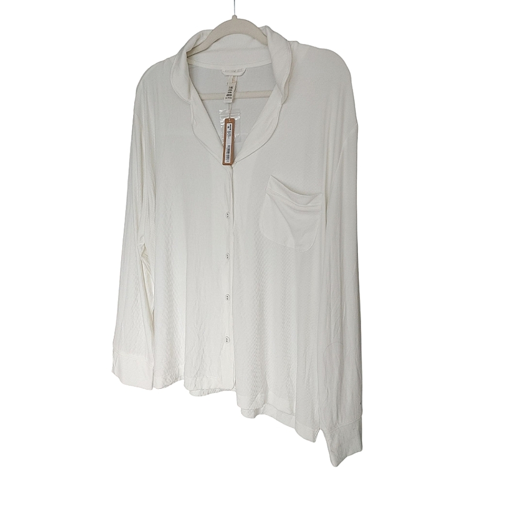 SKIMS Soft Lounge Button Up Pajama Top - Picture 14 of 15